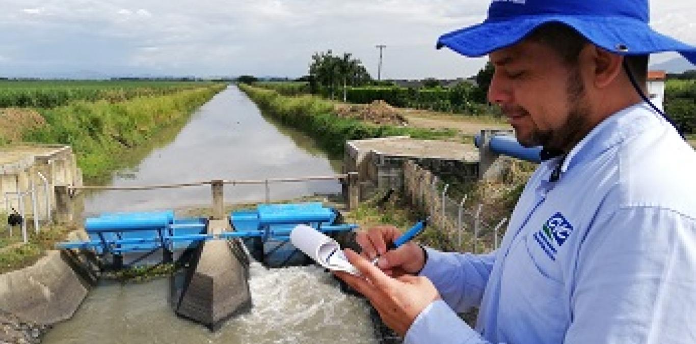 DISTRITO DE RIEGO RUT: 60 AÑOS SIRVIENDO AL VALLE