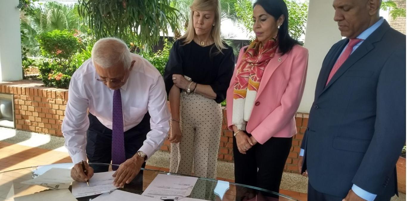 CVC, UNIVALLE E INFIVALLE UNEN ESFUERZOS POR EL AMBIENTE 