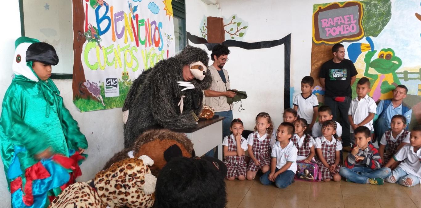 CON PUESTA EN ESCENA ENSEÑAN  QUE LOS ANIMALES SILVESTRES NO SON MASCOTAS