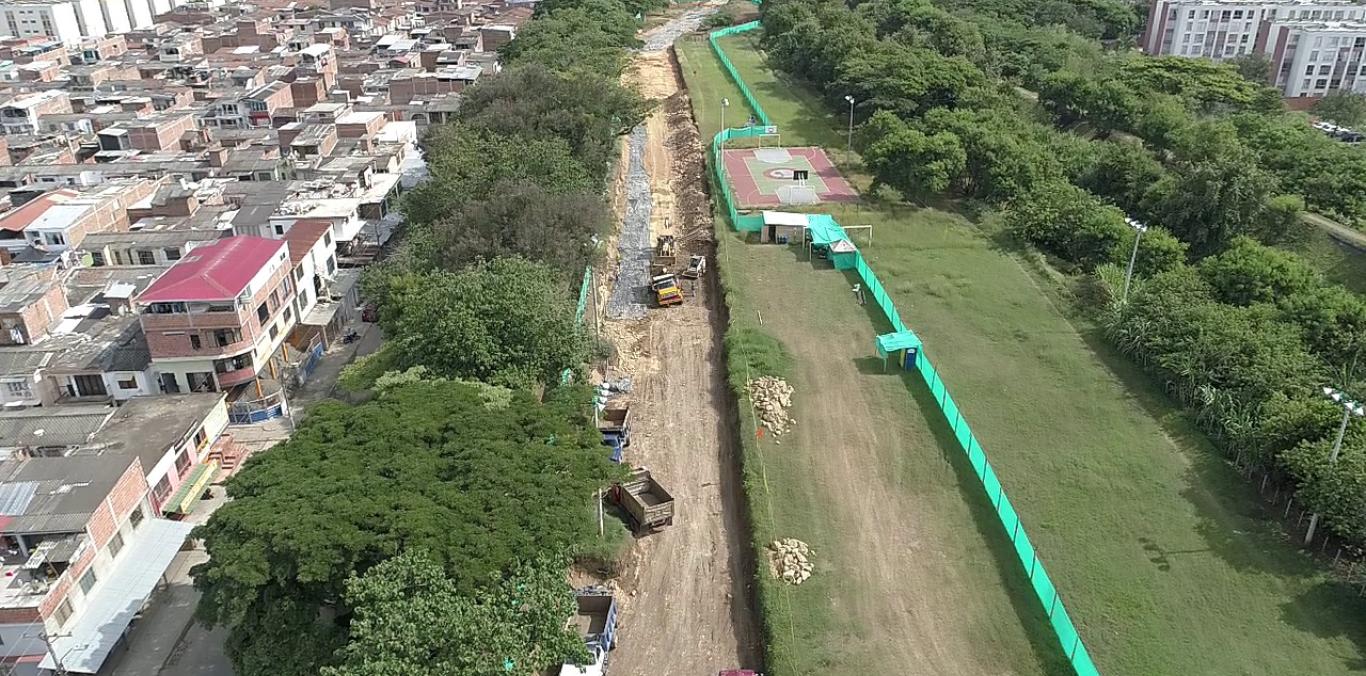 EN MARCHA REFORZAMIENTO DEL DIQUE EN EL BARRIO LOS GUADUALES