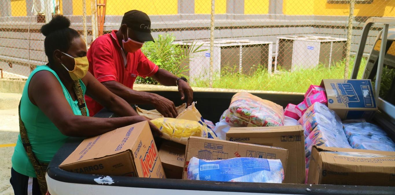 TRABAJADORES DE LA CVC DE BUENAVENTURA CREAN FONDO PARA AYUDAR A LAS COMUNIDADES 