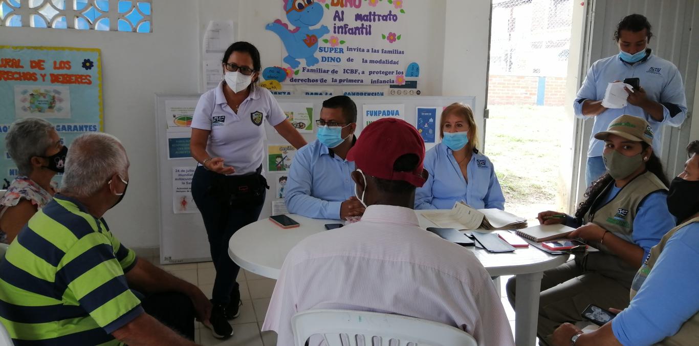 HABITANTES DE ZONA RURAL DE PALMIRA RECIBEN ATENCIÓN DE TRÁMITES AMBIENTALES 