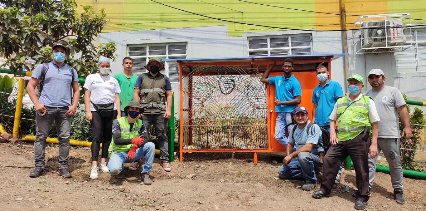 COMUNIDAD DE MONTEBELLO APRENDIÓ SOBRE MANEJO DE LOS RESIDUOS SÓLIDOS