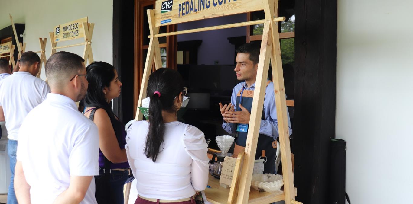 FUE EXITOSA LA PRIMERA MUESTRA COMERCIAL ITINERANTE DE NEGOCIOS VERDES