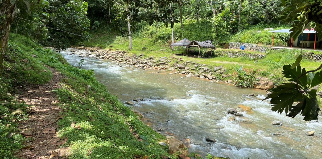 CVC FORTALECE LA PREVENCIÓN DE DESASTRES EN LAS COMUNIDADES ALEDAÑAS A LOS RÍOS DE BUENAVENTURA