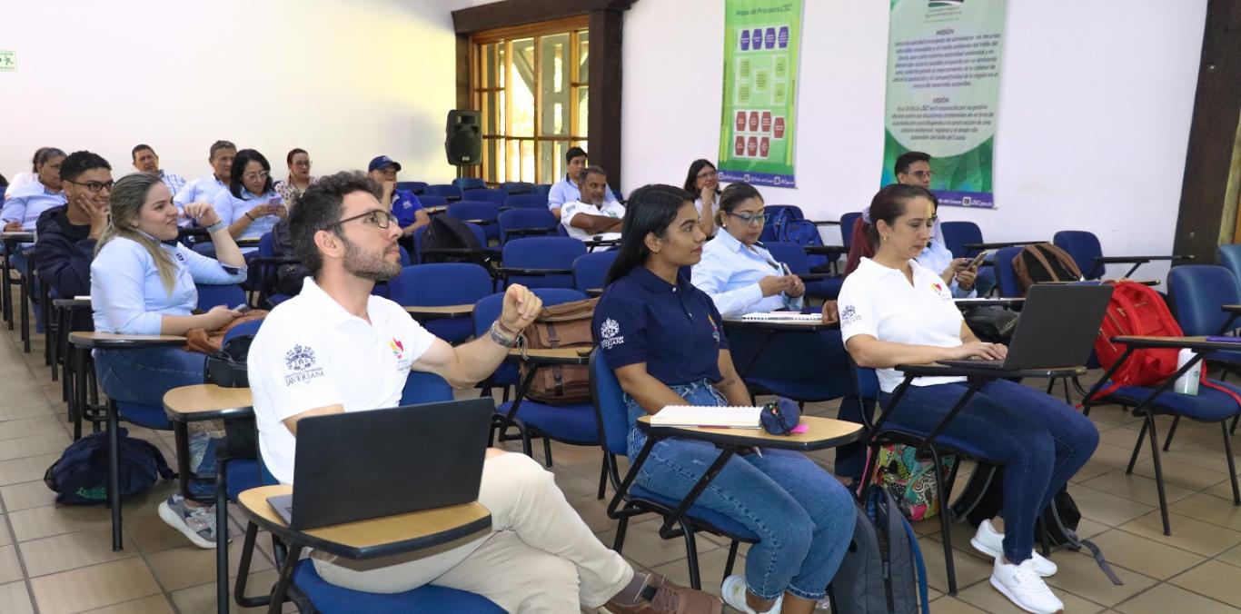 1120 JÓVENES VALLECAUCANOS PODRÁN SER LOS NUEVOS TESOS POR EL AMBIENTE