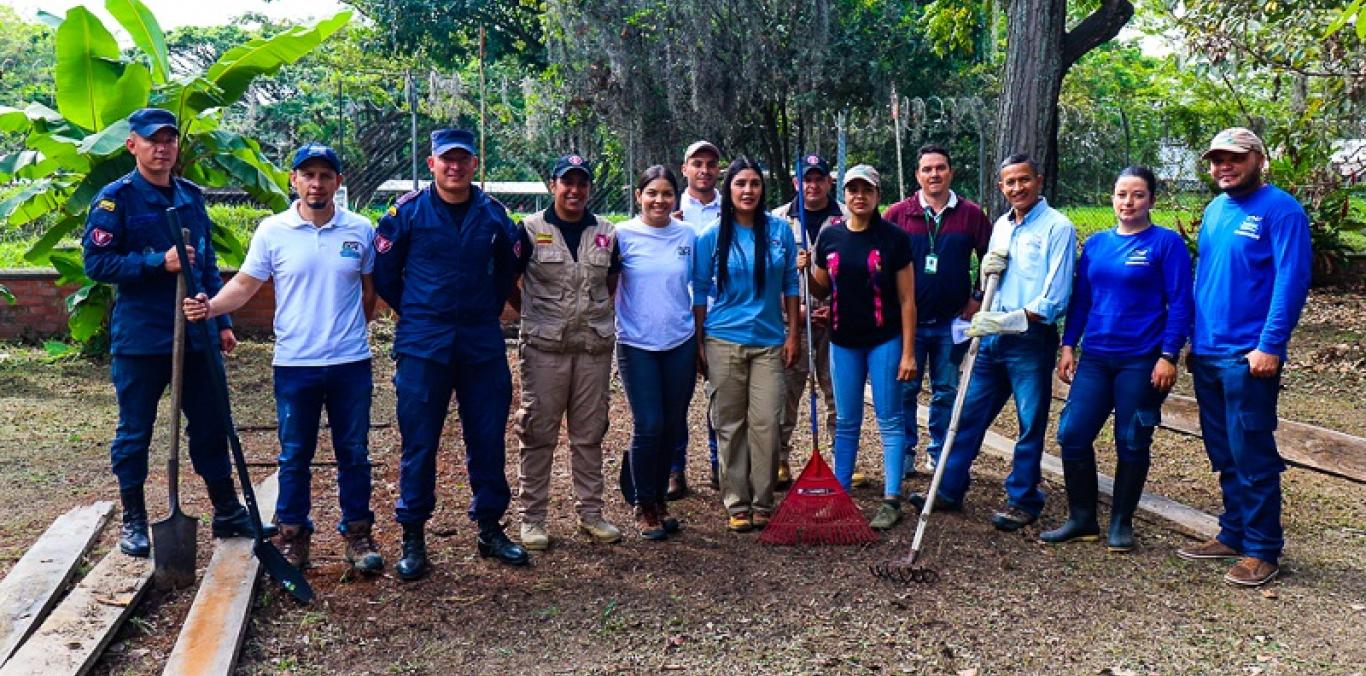 ADECUAN VIVERO Y COMPOSTERA EN LA SEDE DE LA CVC EN TULUÁ