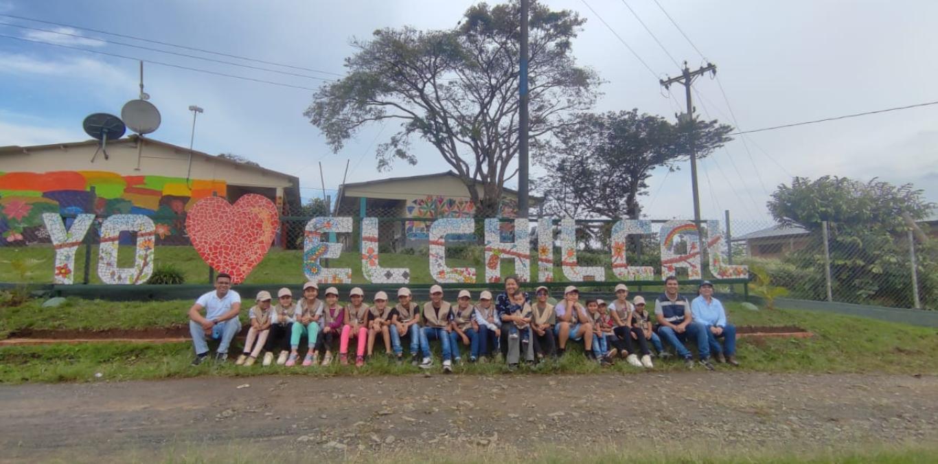 NIÑOS Y JÓVENES SON LOS GUARDIANES DE UN ÁREA PROTEGIDA EN DAGUA 