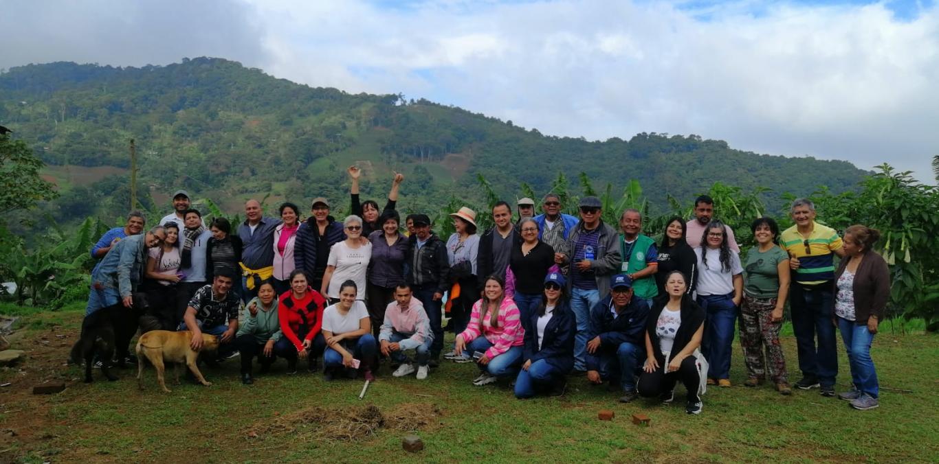 CVC REALIZA CONSTRUCCIÓN DEL PROGRAMA DE TURISMO DE NATURALEZA DE CALI Y YUMBO