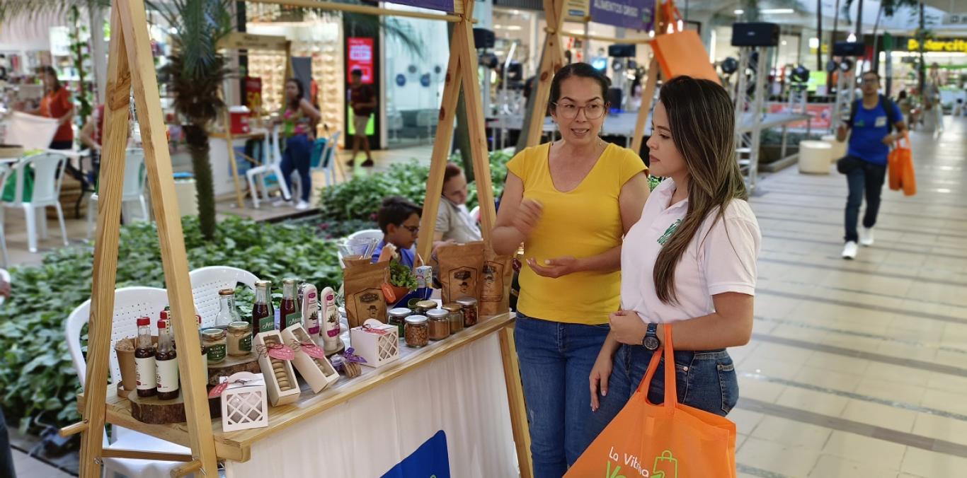 LA VITRINA VERDE DE PALMIRA FUE UN ÉXITO