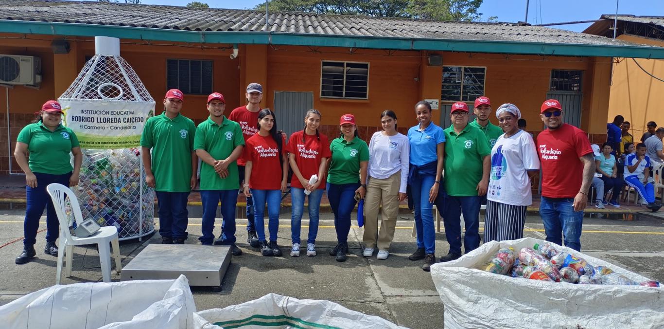 PLANTEL EDUCATIVO DE CANDELARIA ENTREGÓ 166 KILOS DE PLÁSTICO, GRACIAS A SU PROYECTO AMBIENTAL