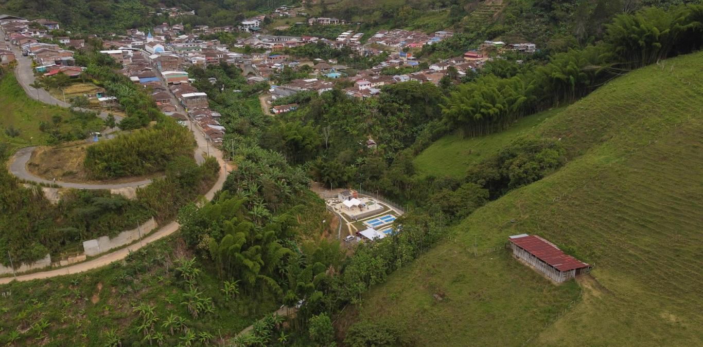 LA CVC ENTREGÓ PLANTA DE TRATAMIENTO DE AGUAS RESIDUALES-PTAR A ARGELIA