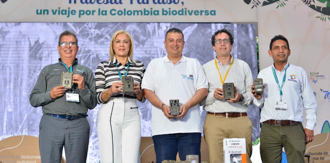 CORPORACIONES TENDRÁN MIL CÁMARAS TRAMPA PARA ESTUDIO DE LA FAUNA EN EL PAÍS