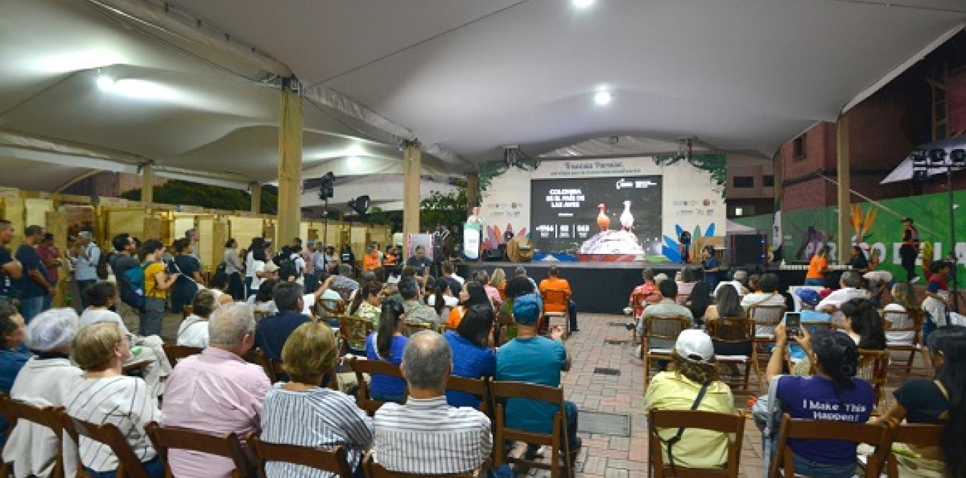 COLOMBIA BIRDFAIR 2025 SERÁ UN HOMENAJE A PIONEROS DE LA ORNITOLOGÍA Y PAJARERÍA