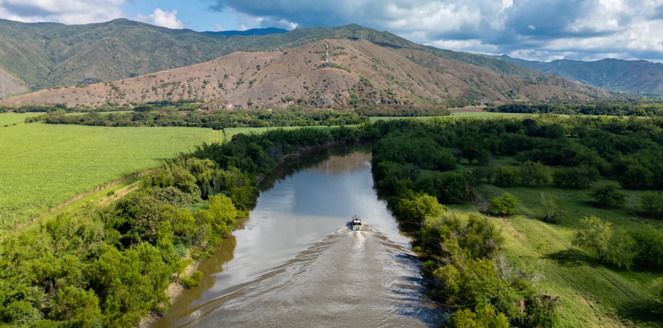 VOLVIÓ LA NAVEGACIÓN AL RÍO CAUCA… Y ES ENCANTADORA