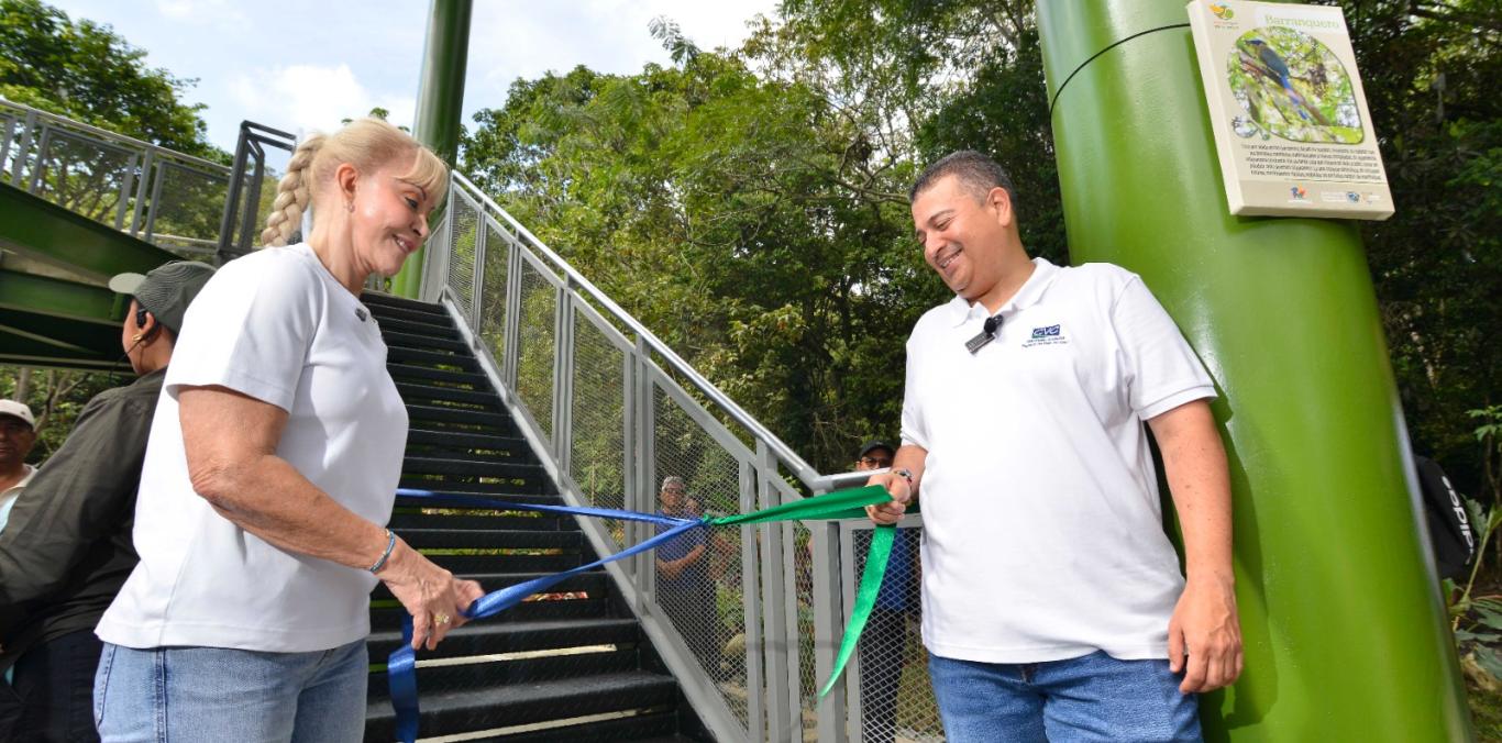 LA CVC CONSTRUYÓ TORRE DE AVISTAMIENTO DE 30 METROS DE ALTURA Y SIETE NIVELES EN PANCE 