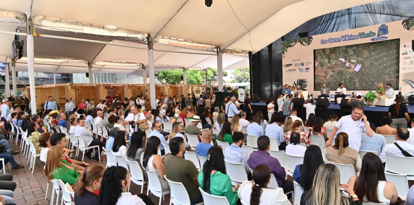 INICIÓ LA GRAN VITRINA VERDE CON MÁS DE 300 NEGOCIOS VERDES