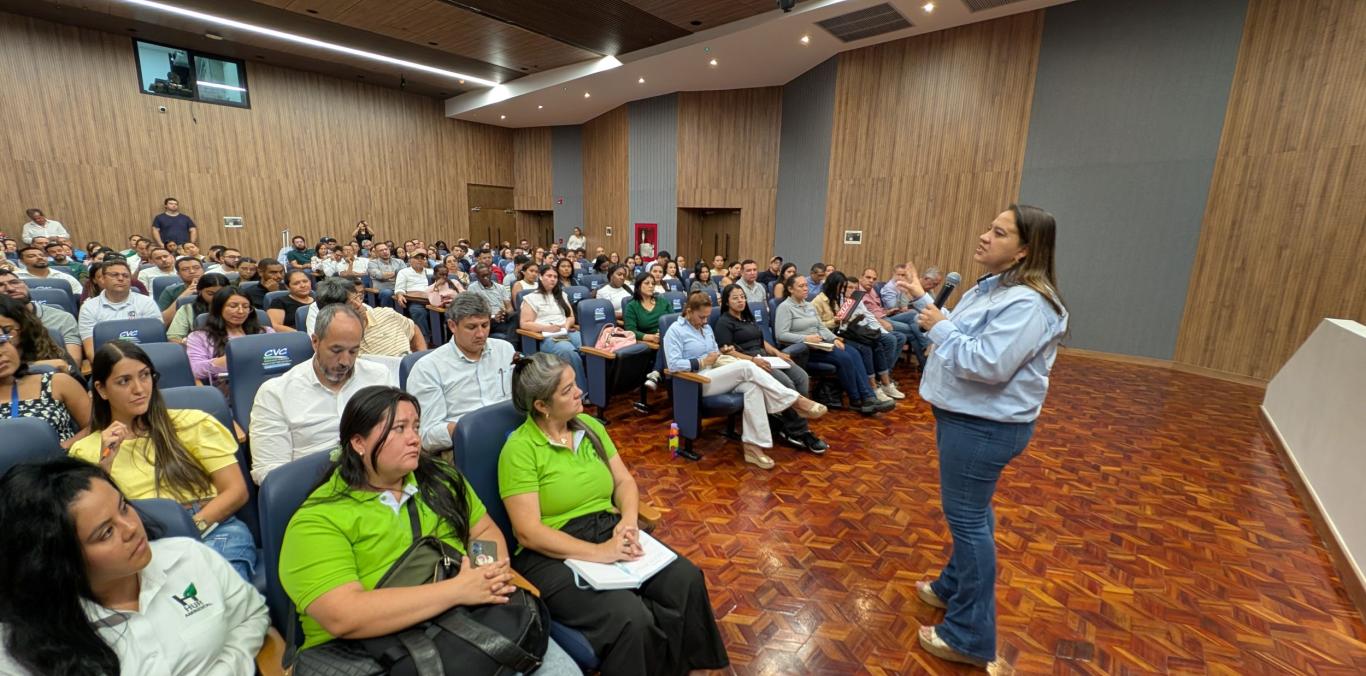 EMPRESAS OBLIGADAS A SEMBRAR NUEVOS ÁRBOLES, LA CVC SOCIALIZÓ HOJA DE RUTA PARA IMPLEMENTAR LA LEY 2173 DE 2021