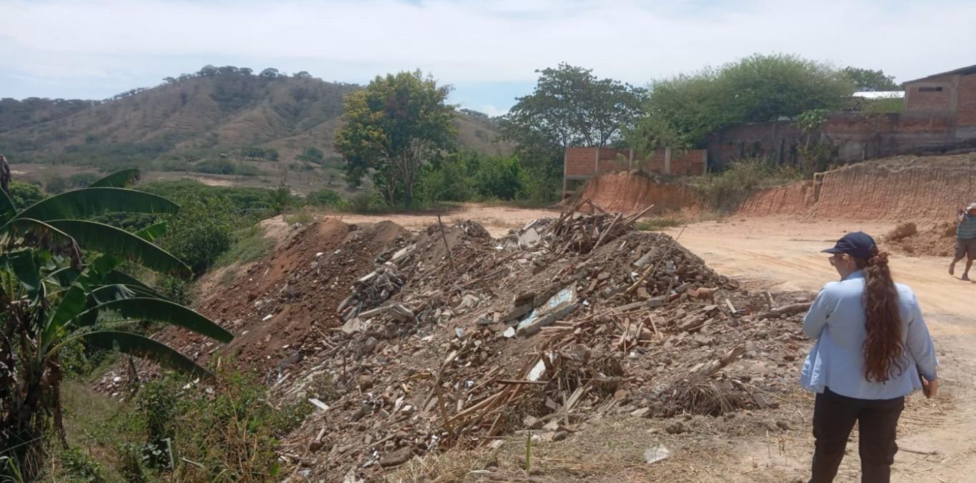 CVC ACOMPAÑA A MUNICIPIOS EN GESTIÓN DE “ESCOMBROS” TRAS SISMO DEL 10 DE AGOSTO