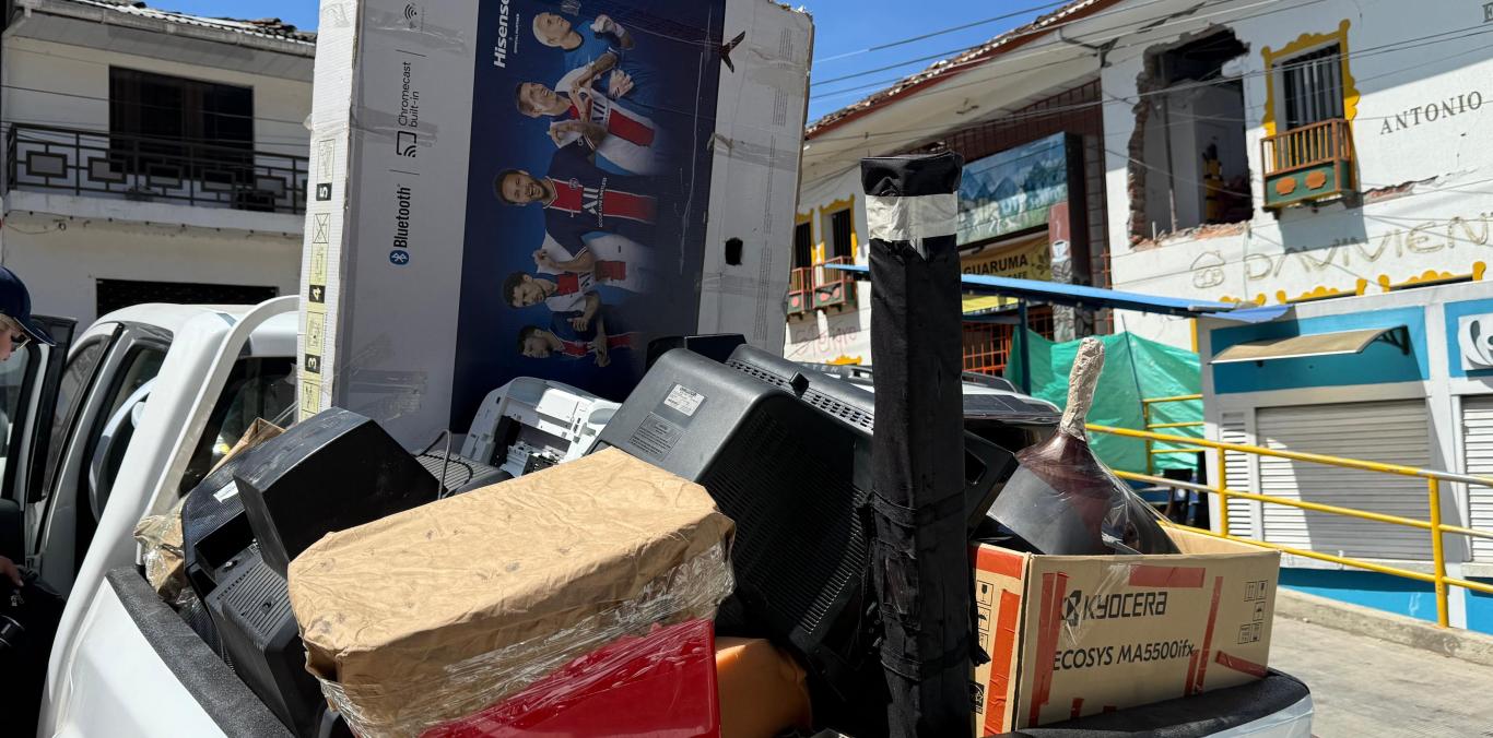 JORNADA AMBIENTAL EN ARGELIA PERMITIÓ RECOLECTAR CERCA DE 400 KILOS DE RESIDUOS ELECTRICOS Y ELECTRONICOS