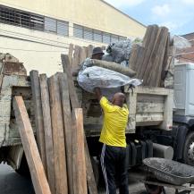 CVC ENTREGA MATERIAL FORESTAL A ALCALÁ PARA APOYAR LA RECUPERACIÓN, TRAS EL TERREMOTO