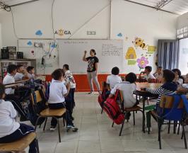 ESTUDIANTES DE LA ZONA RURAL DE VIJES SON  VERDADEROS DEFENSORES DE LAS ABEJAS 