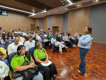 EMPRESAS OBLIGADAS A SEMBRAR NUEVOS ÁRBOLES, LA CVC SOCIALIZÓ HOJA DE RUTA PARA IMPLEMENTAR LA LEY 2173 DE 2021