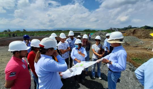 JÓVENES DE PALMIRA CONOCIERON CÓMO FUNCIONA UNA PTAR  