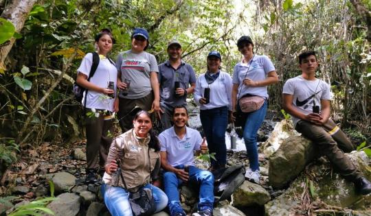 EN DAGUA SIGUEN REFORESTANDO SU PRINCIPAL FUENTE ABASTECEDORA DE AGUA 