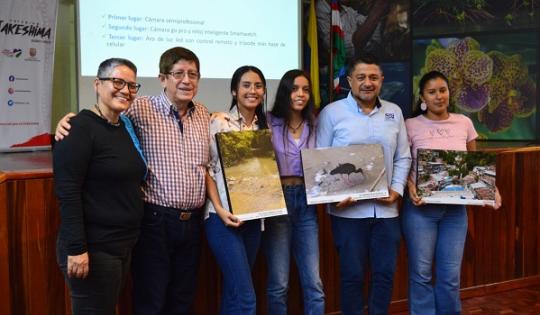 La quebrada Guarrús, tributaria del río Cañaveralejo, fue la musa de inspiración para el concurso de fotografía organizado por la CVC, en el marco de un trabajo de sensibilización ambiental que viene ejecutando la Corporación en la comuna 20 de Cali.