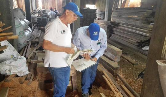 LOS VENDEDORES DE MADERA  DEL VALLE EMPEZARÁN CON EL REGISTRO DIGITAL DEL MATERIAL