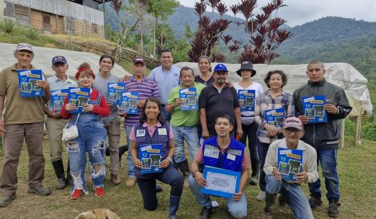 SE CONSTRUYERON 26 SOLUCIONES PARA NO CONTAMINAR FUENTES HÍDRICAS EN ZONA RURAL DEL CALI