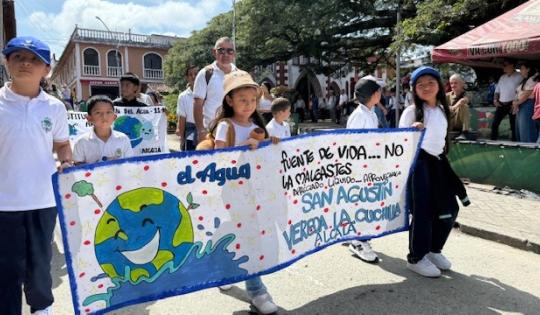 ¡ALCALÁ SE DESBORDÓ DE ALEGRÍA! EL CARNAVAL DEL AGUA CELEBRÓ SU VERSIÓN NÚMERO ONCE 