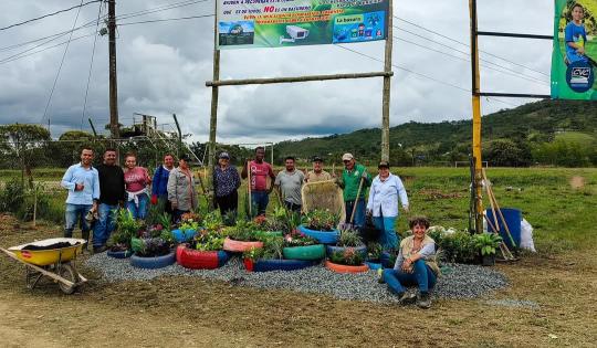 COMUNIDAD DE EL QUEREMAL Y CVC TRANSFORMAN PUNTO CRÍTICO DE BASURAS EN EJEMPLO DE SOSTENIBILIDAD