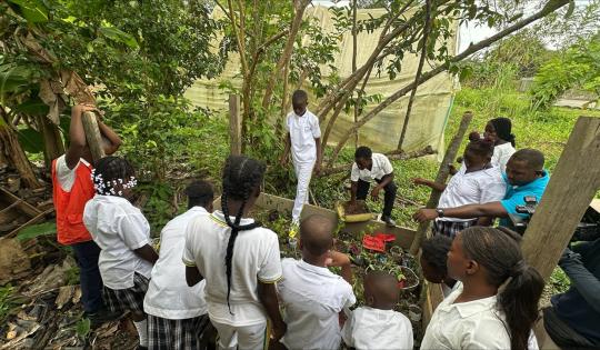 ESTUDIANTES DE BUENAVENTURA PROMUEVEN EL CUIDADO DEL RECURSO HÍDRICO