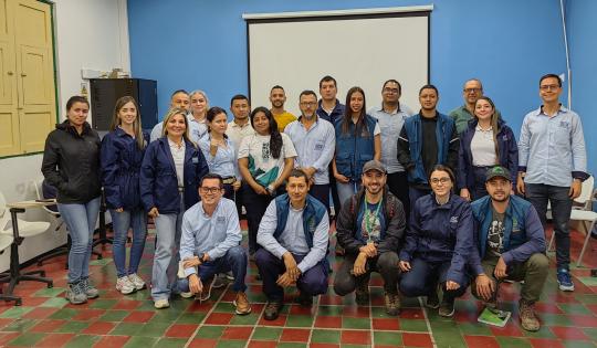 CVC LIDERA ESTRATEGIAS PARA LA COEXISTENCIA CON FAUNA SILVESTRE EN EL DRMI SERRANÍA DE LOS PARAGUAS