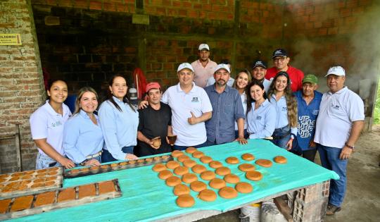 CVC IMPULSA DESARROLLO SOSTENIBLE Y CONSERVACIÓN EN ULLOA CON APOYO A TRAPICHES, NEGOCIOS VERDES Y PAGO POR SERVICIOS AMBIENTALES