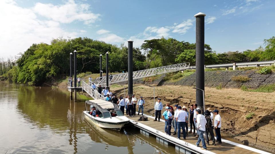 EN UN 90 % AVANZAN DOS MUELLES TURÍSTICOS PROMOVIDOS POR LA CVC EN EL RÍO CAUCA